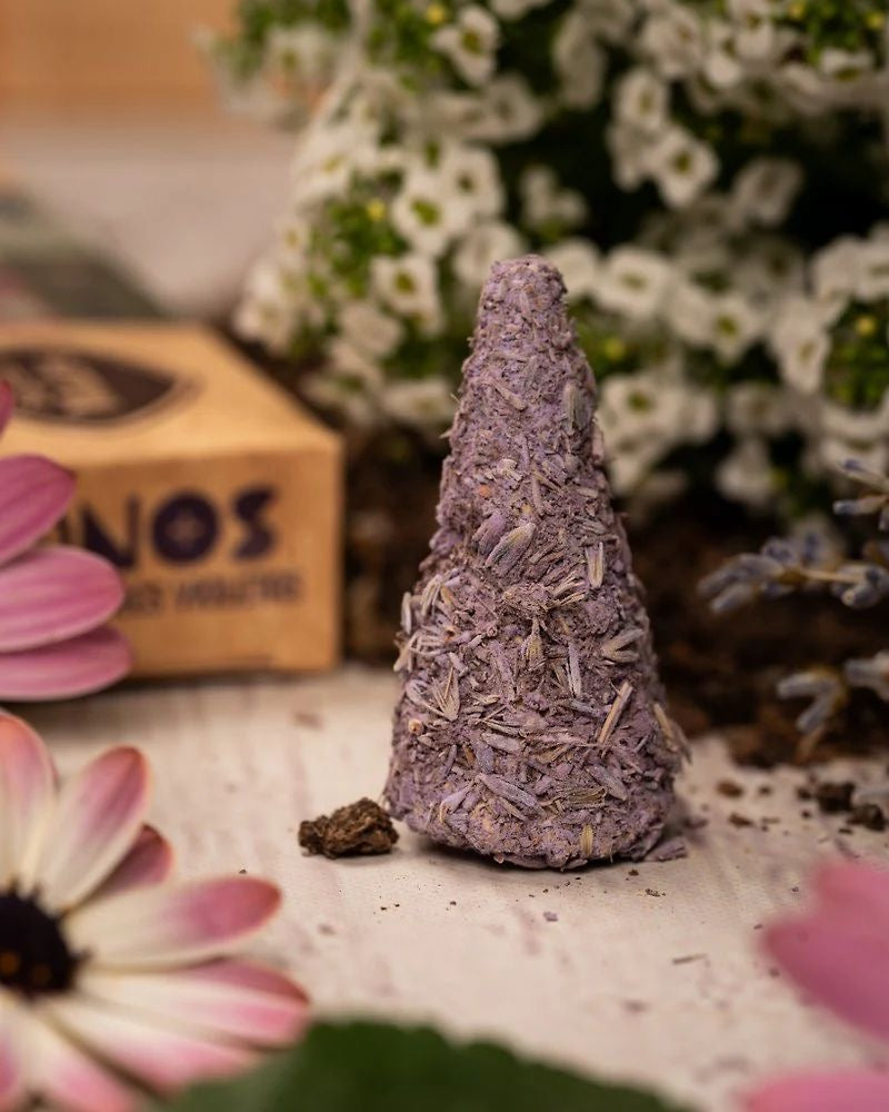 Sagrada Madre / Incense Cones Lavanda & Violets Flowers